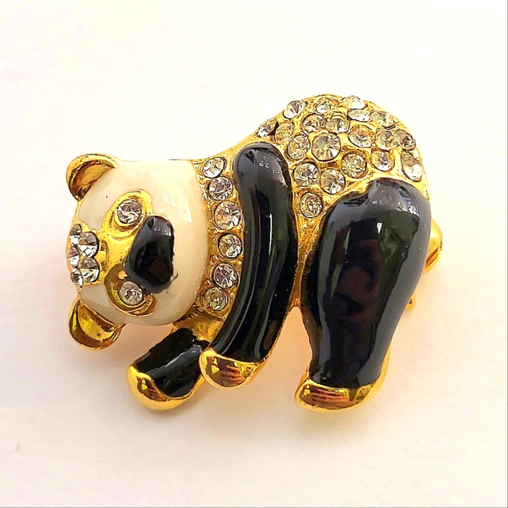 Cute panda pin